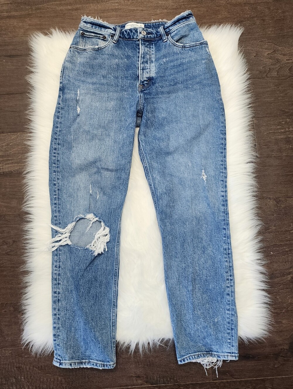 Abercrombie & Fitch The Dad High Rise Distressed Jeans Light Wash 27 4R